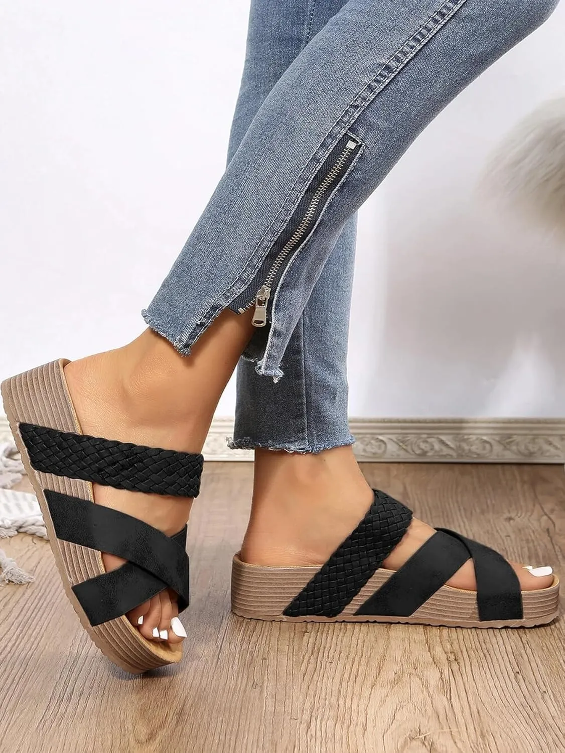 2025 Women'S Platform Sandals Flat Shoes Fashion Casual Hollow Open Toe Comfortable and Lightweight Outdoor Slippers