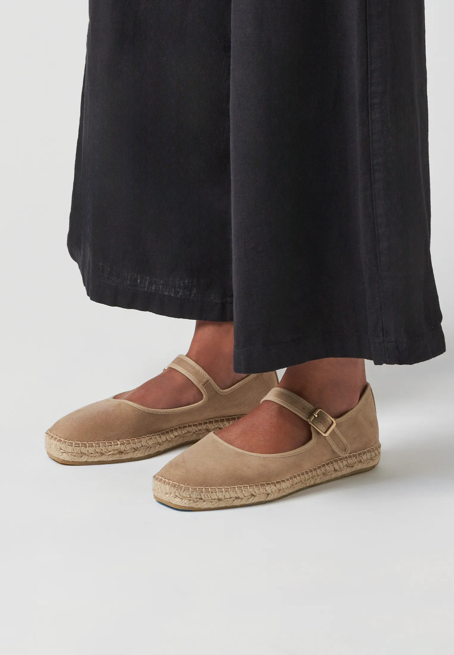 Ballerinas - Taupe Vegan Suede