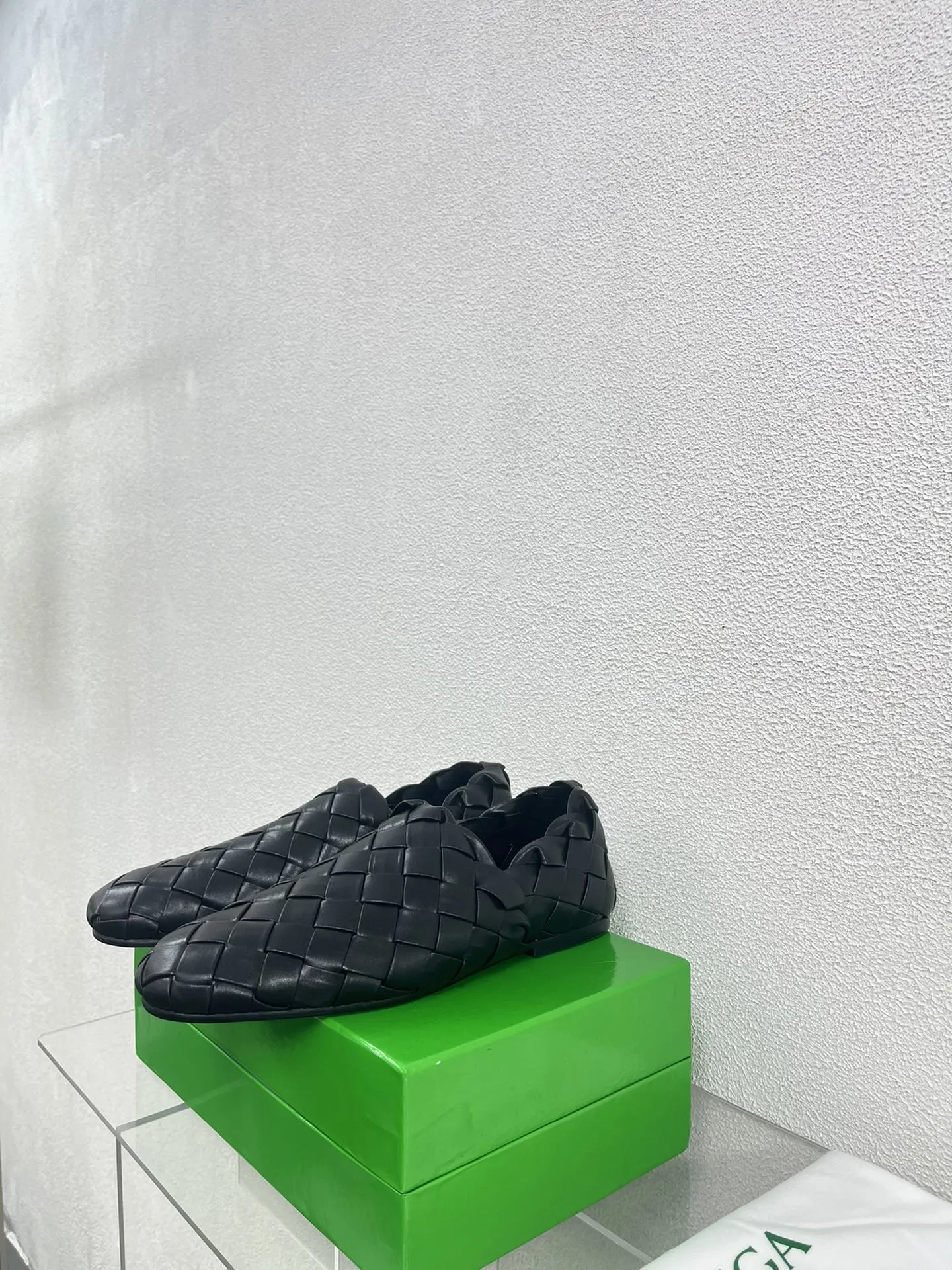 Bottega Veneta Intrecciato Black Lambskin 972909