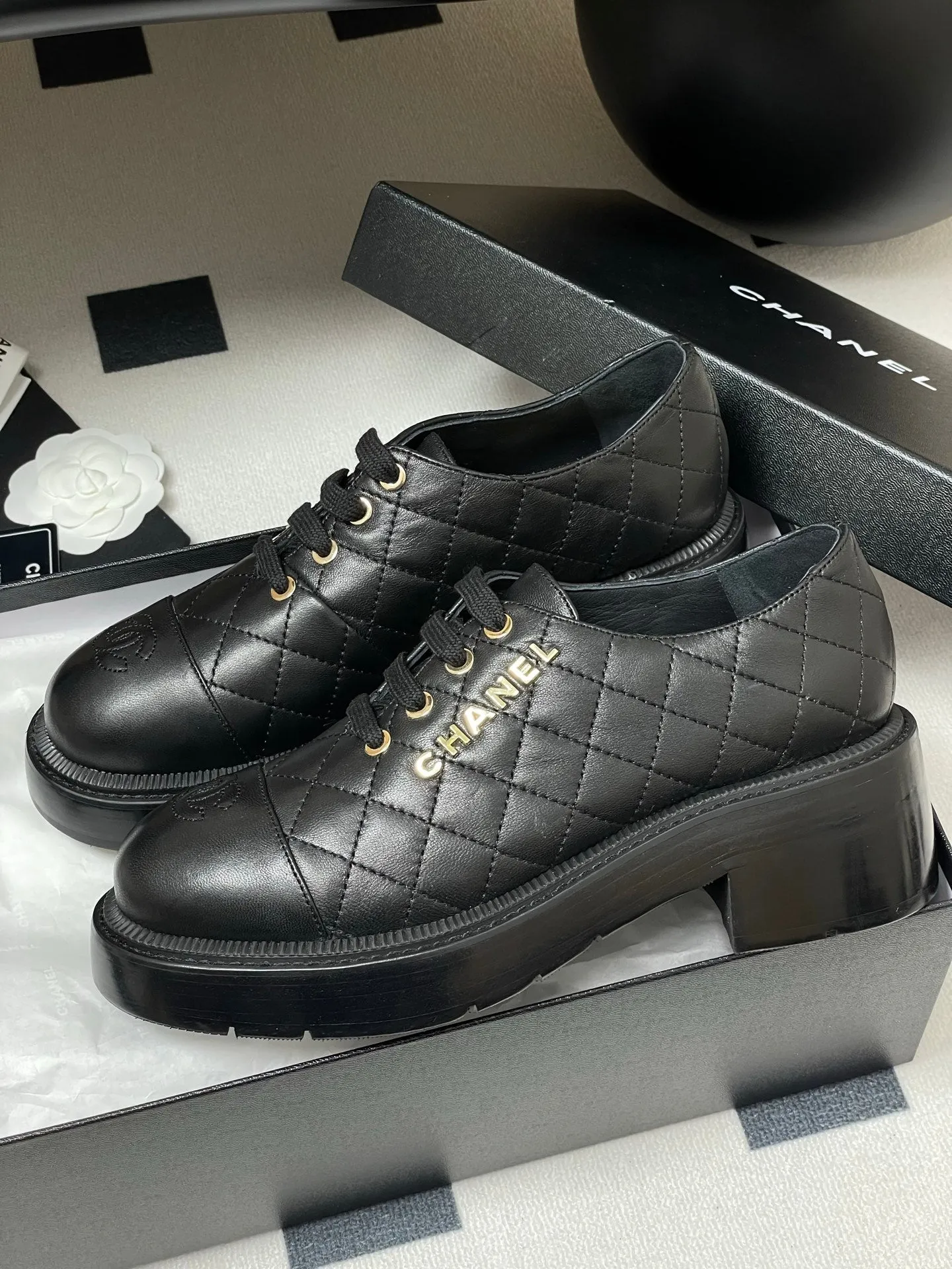 CC 25K Thick-Soled 45mm Loafer Black Lambskin 247706