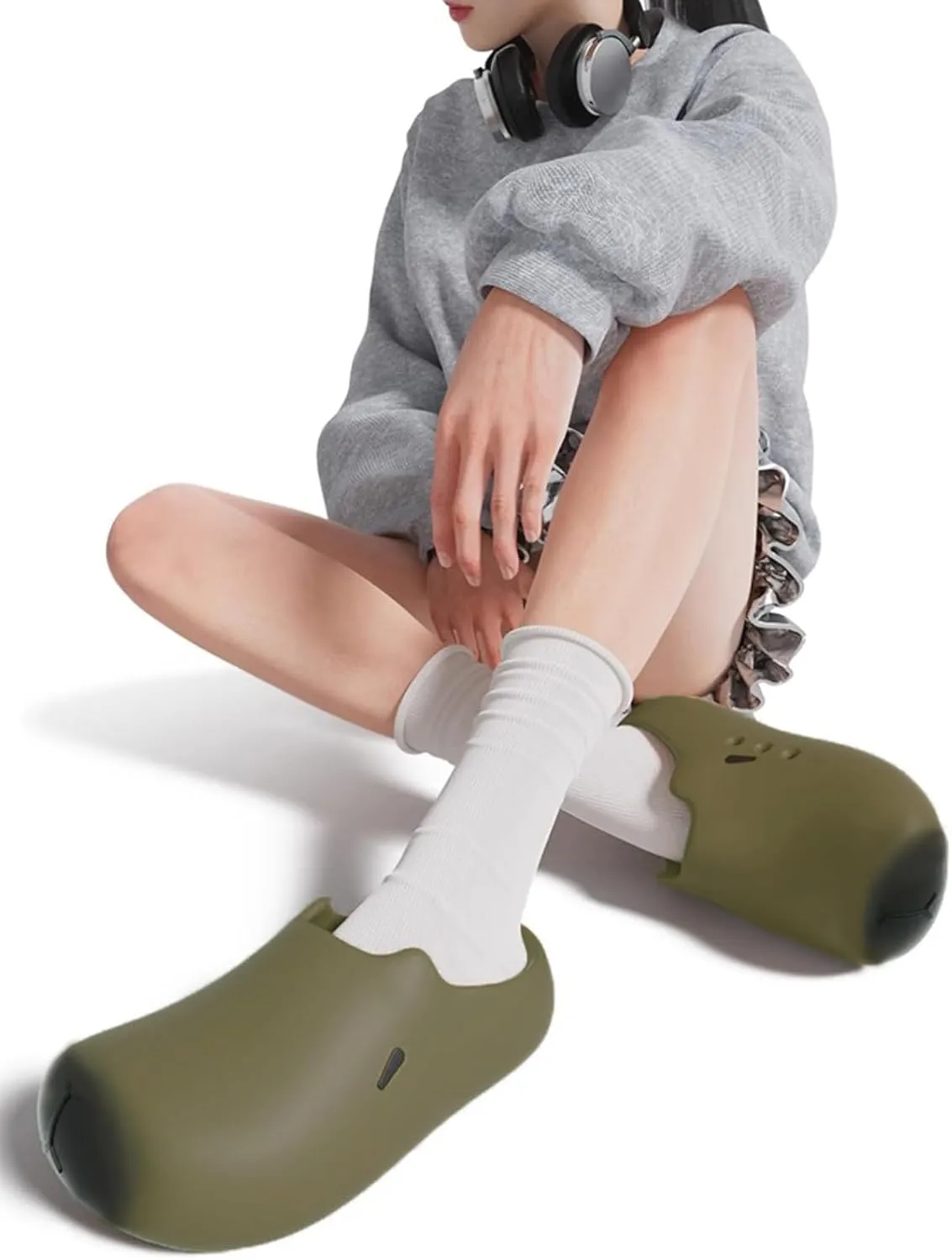 ChayChax Women Men Cute Capybara Clogs Summer Novelty Sandals Waterproof Quick Drying Garden Work Shoes Comfortable Non Slip Nurse Shoes