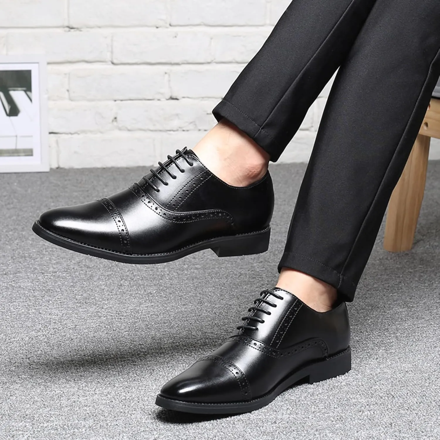 Dress Shoes for Men Fashion Classic Lace-up Pointed-Toe Formal Tuxedo Shoes Business Wedding Wingtip Oxford Shoes