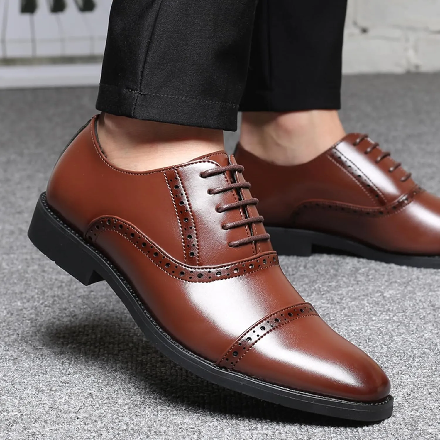 Dress Shoes for Men Fashion Classic Lace-up Pointed-Toe Formal Tuxedo Shoes Business Wedding Wingtip Oxford Shoes