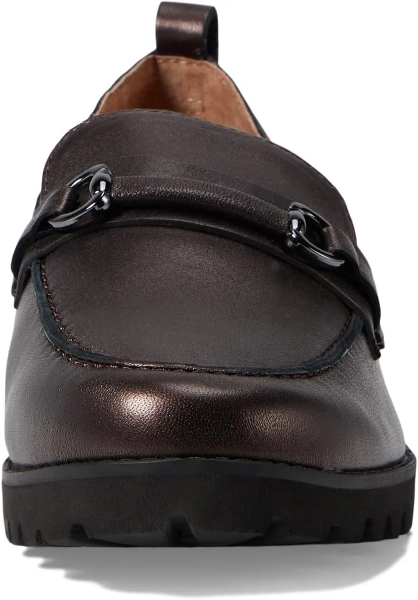 Gentle Souls by Kenneth Cole Women's Eugene Lug Bit Loafer