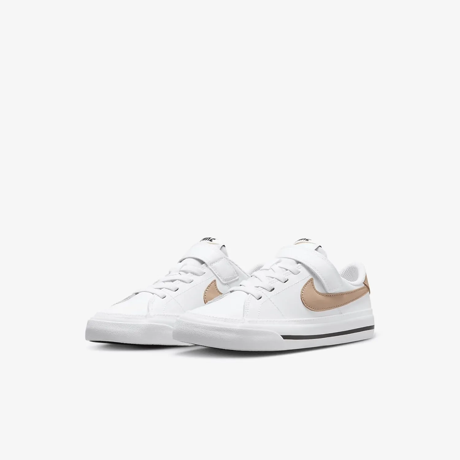 NIKE Boy's Sneakers Shoes