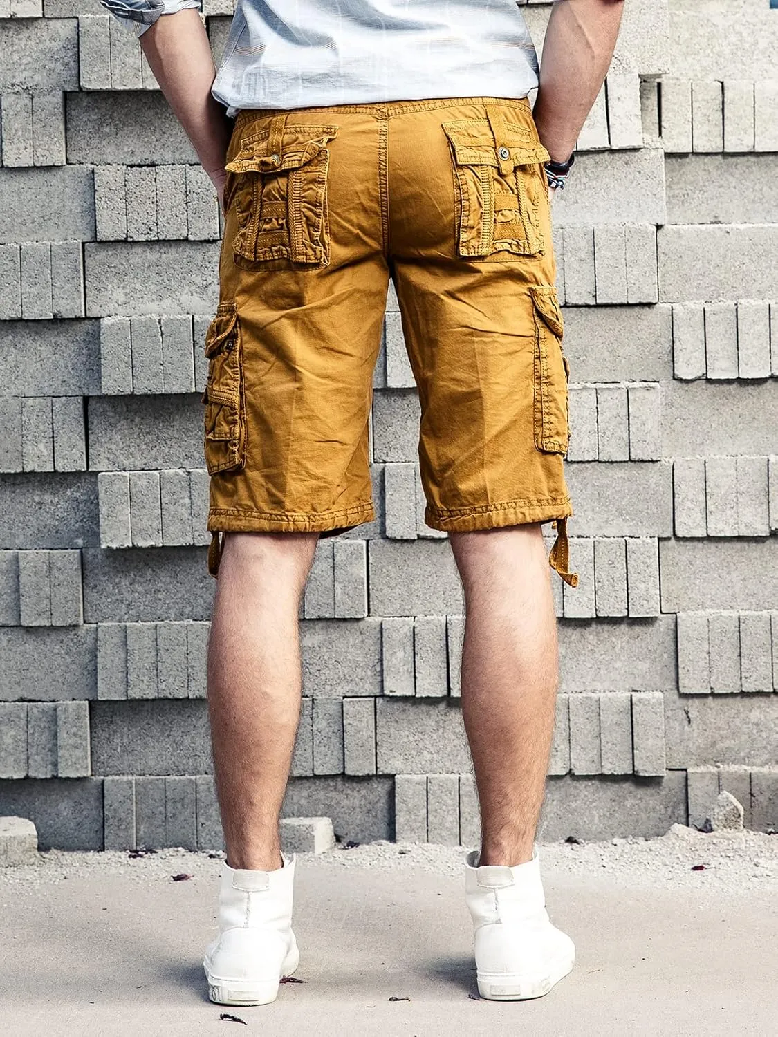 OCHENTA Men's Loose Fit Cargo Shorts with Multi Pockets