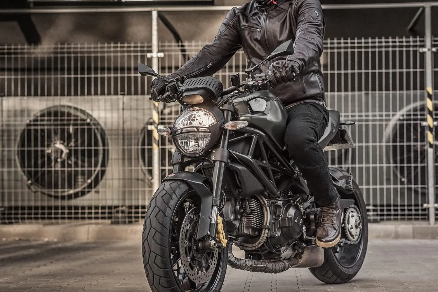 SHIMA Blake Motorcycle Shoes for men - Leather, Breathable, Reinforced Street Riding Shoes with Side Zipper