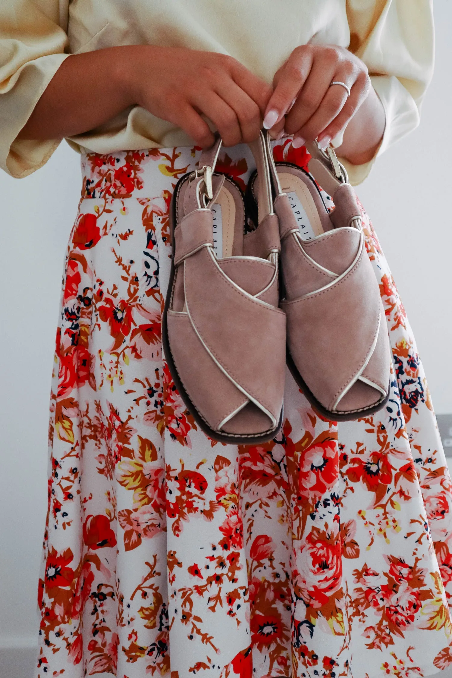 The Hara – Beige