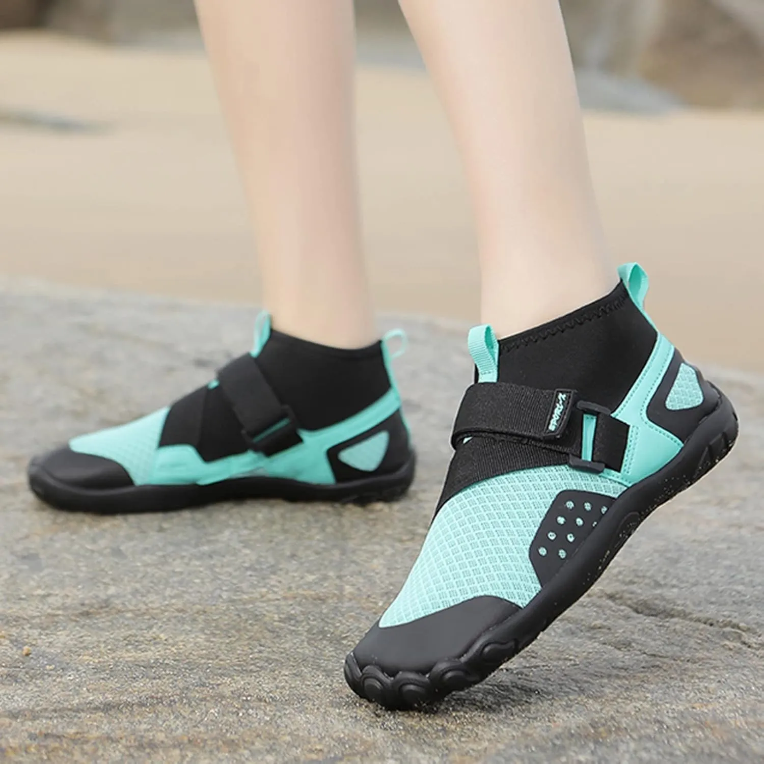 Water Shoes for Adults Quick Dry Barefoot Non Slip Aqua Socks Swim Surf Beach Yoga Boating River Pool Sport Shoes Spring Shoe for Women 2025