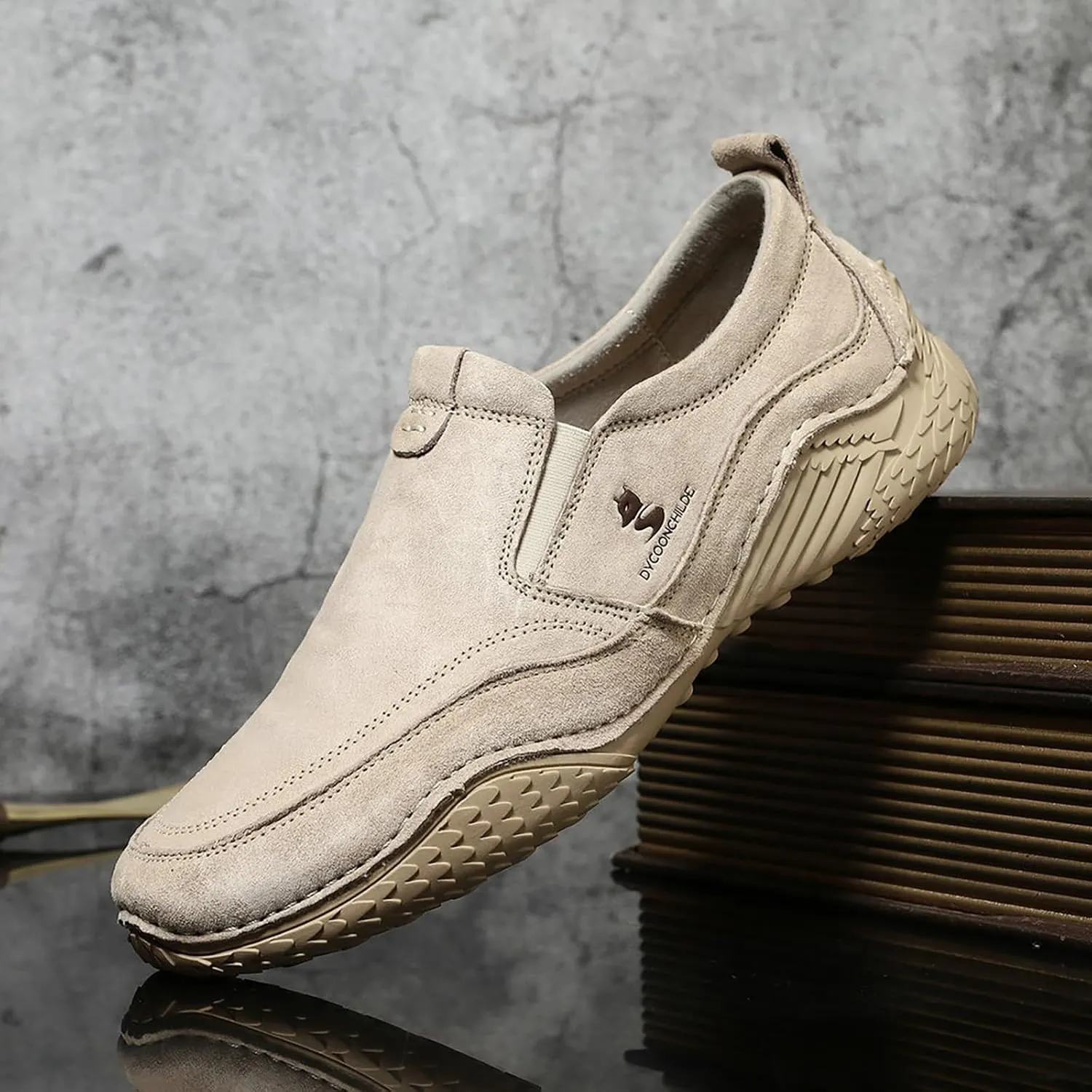WENOREG Men's Italian Handmade Suede Slip-On Chukka Boots,Outdoor Non Slip Low Top Side Elastic Bands Breathable Casual Flats Driving Sneakers Soft Penny Boat Shoes Beck Ankle Boots