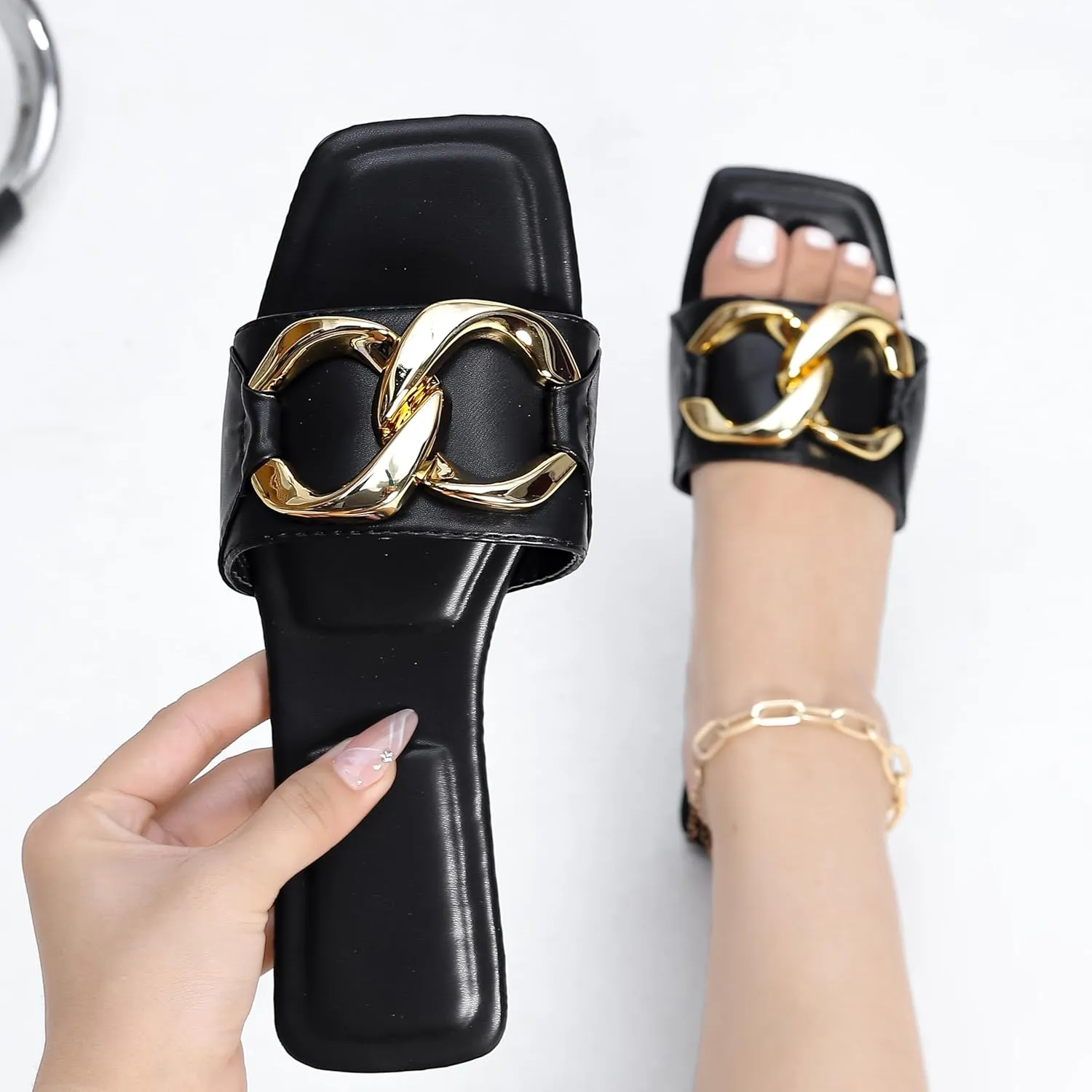Women's Flat Sandals Fashion Square Open Toe Slides With Big Metal Chain Slippers Dressy for Summer Size 6-11