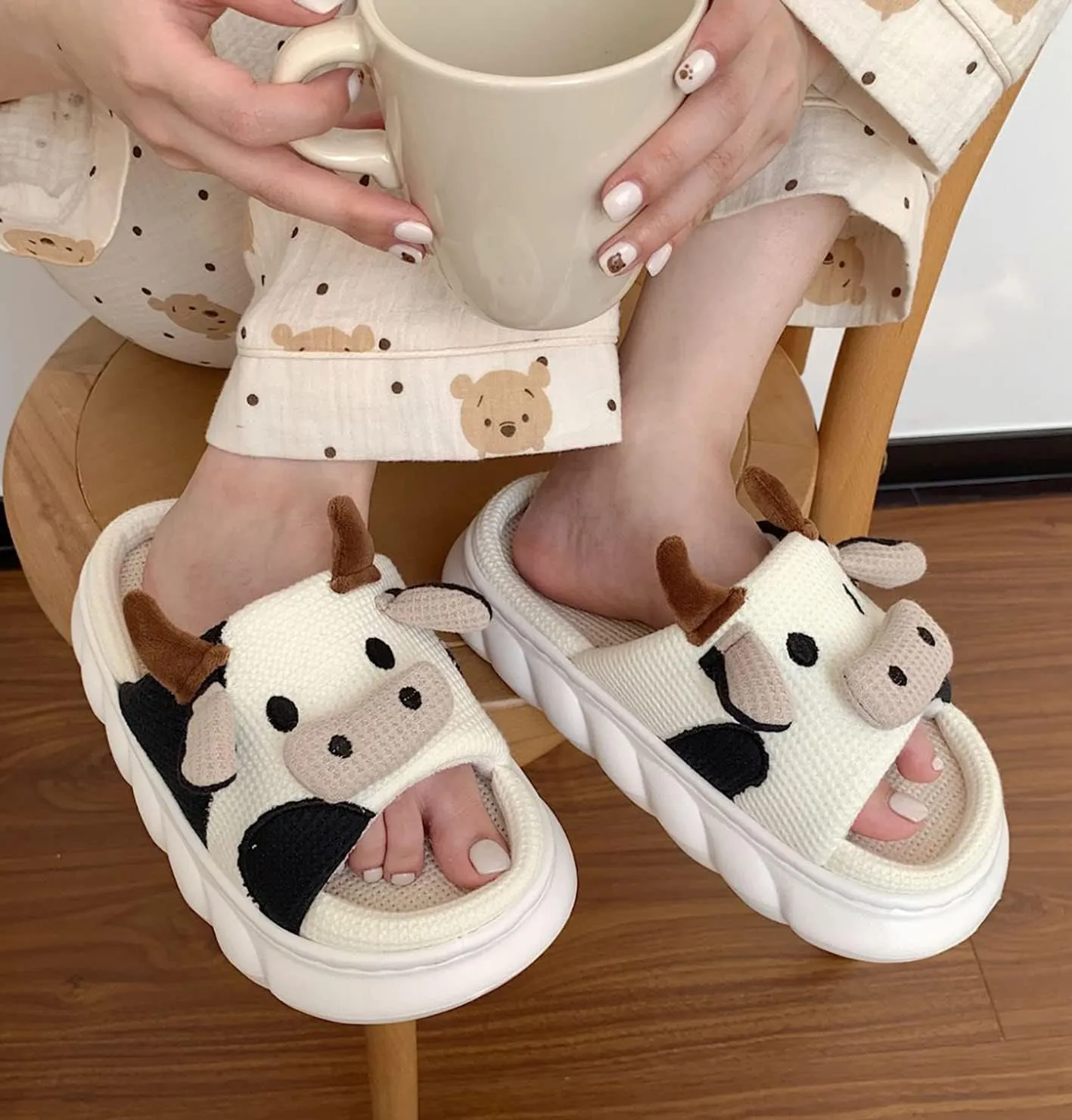 Women's men's cow slippers, cow linen slippers, cow cloud slide pillow slippers, cow linen sandals