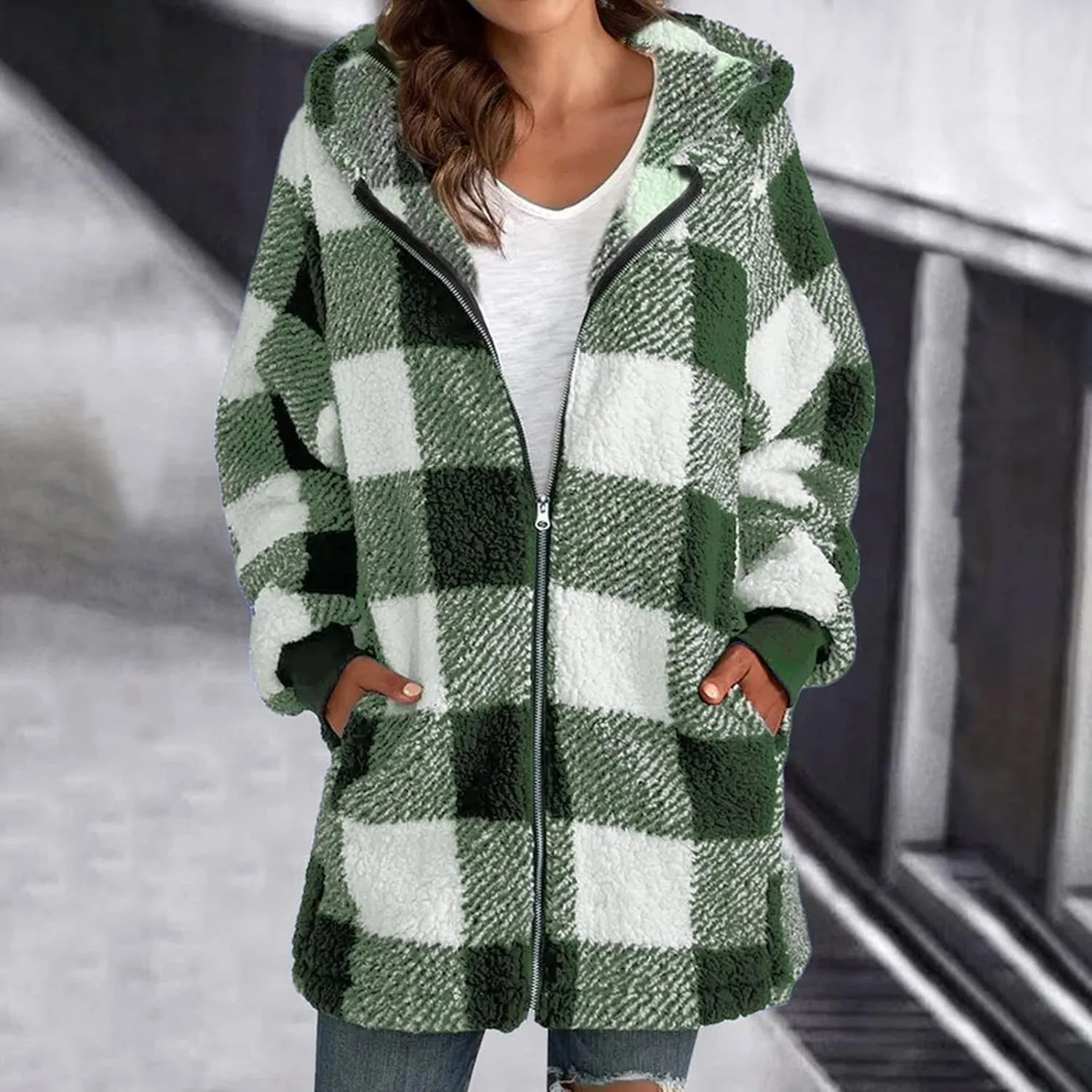 Womens Oversized Sherpa Jacket Fuzzy Fleece Jackets Zip Up Outerwear Teddy Bear Sweater Coats with Hood