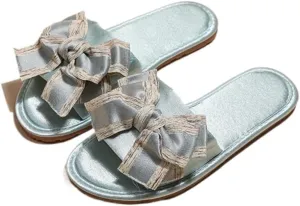 Women's Satin Bow Flat Slippers Luxury Anti Slip Silent Soft Sole Home Slides Fashion Style Indoor Sandals for All Seasons Comfortable Bridal Flip Flops